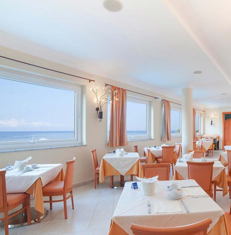 hotelcapizzo en restaurant-hotel-forio-ischia 019